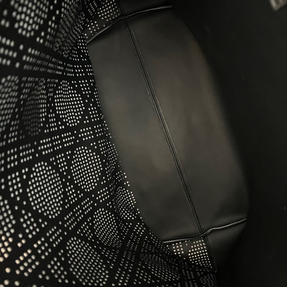 DIOR Perforated Cannage Large Shopping Tote - Picture 9 of 16